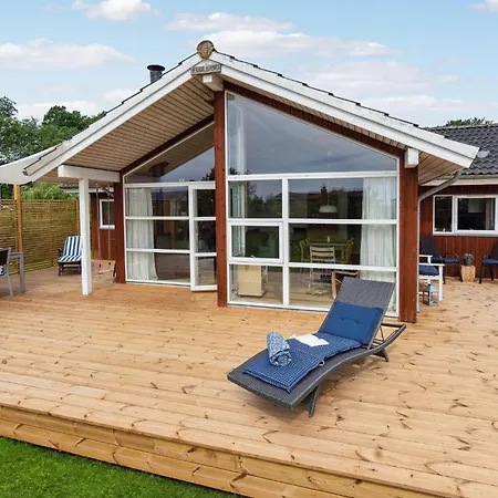 Holiday home Stunning In With Wifi