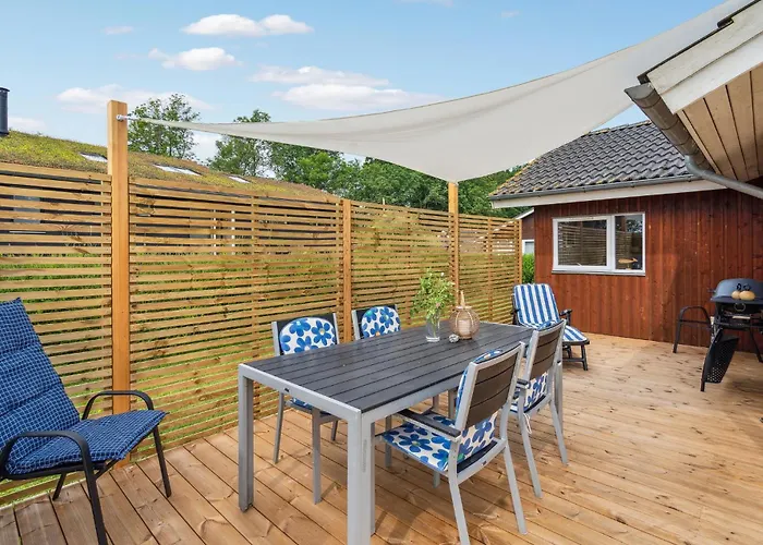 Vakantiehuis Stunning In With Wifi